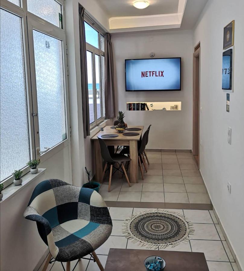 Salty Alley Seaside Apartment Rethymno  Exterior photo