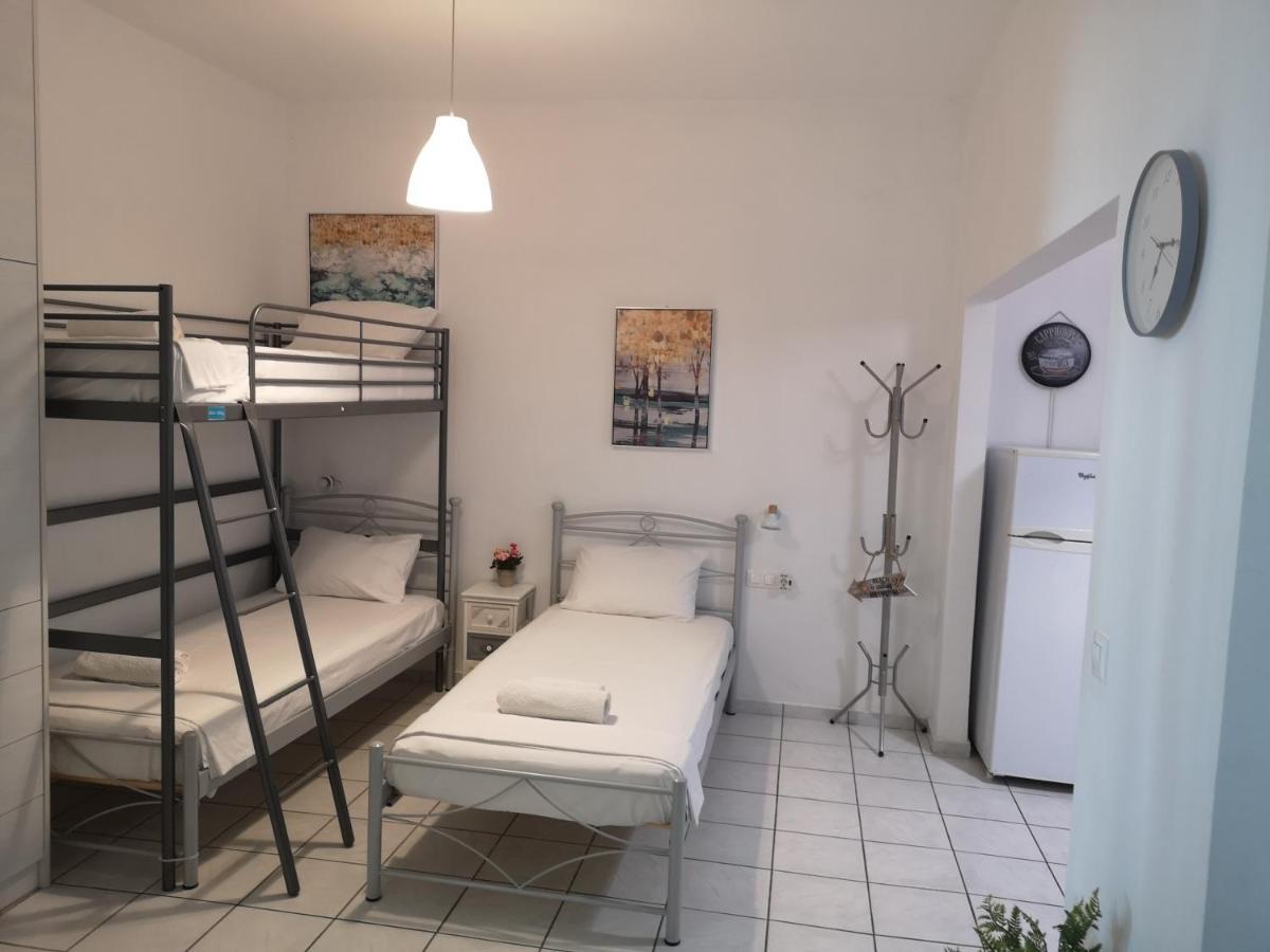 Salty Alley Seaside Apartment Rethymno  Exterior photo