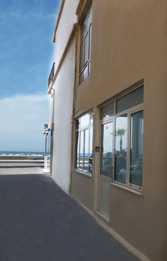 Salty Alley Seaside Apartment Rethymno  Exterior photo